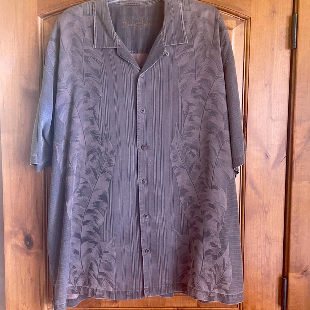 XXL Tommy Bahama-Beautiful design; chocolate color-100% silk-EUC!